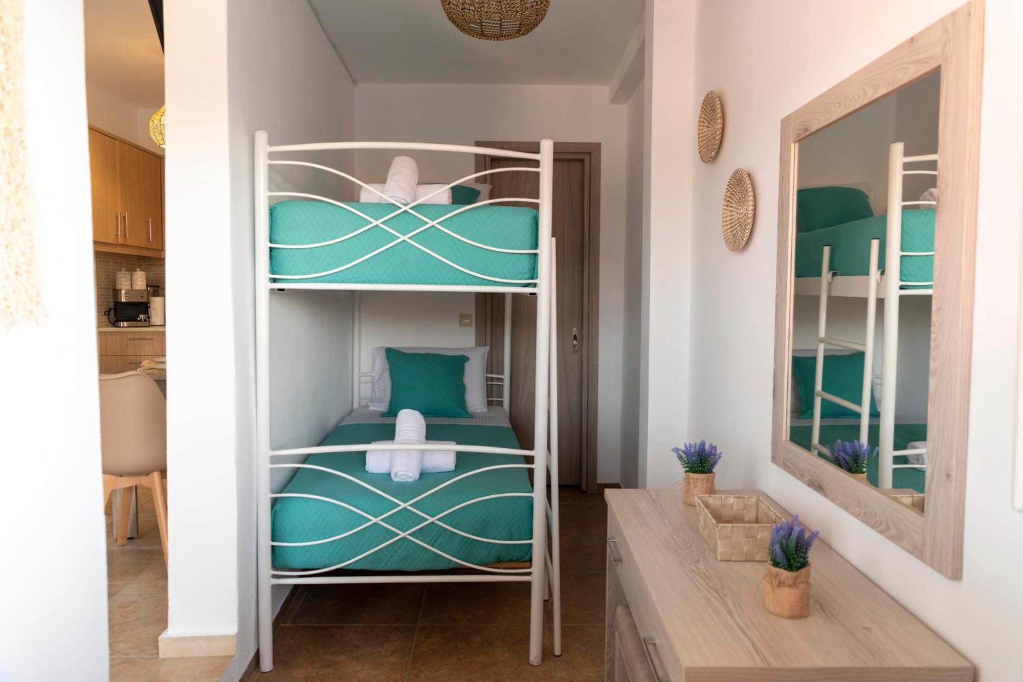 Georgia Apartment Матала Экстерьер фото